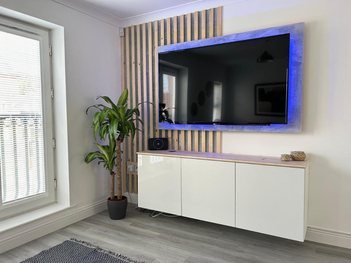 The Town House, Whole House Suitable For Contractors And Families Market Harborough Bagian luar foto