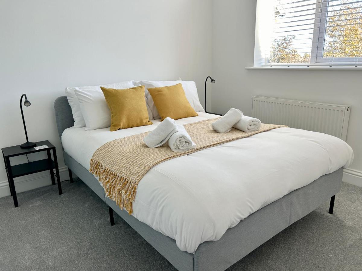 The Town House, Whole House Suitable For Contractors And Families Market Harborough Bagian luar foto