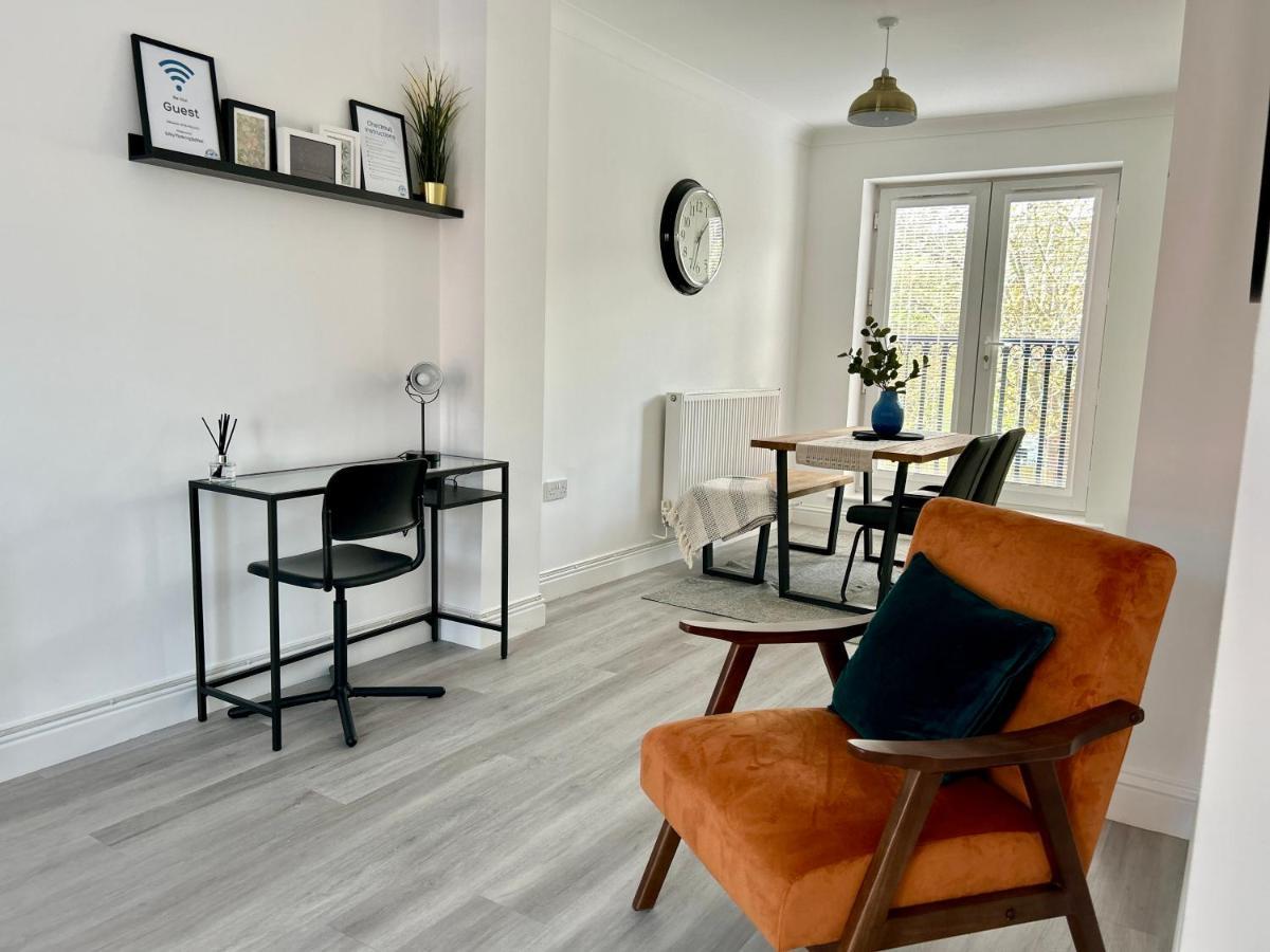 The Town House, Whole House Suitable For Contractors And Families Market Harborough Bagian luar foto
